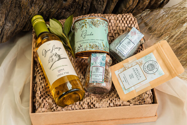 LOVE BOX